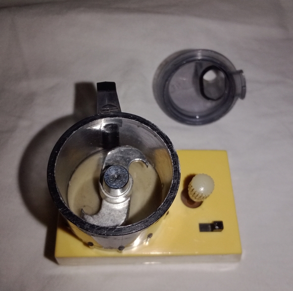 Vintage Miniature Fun Beam Doll House Blender Japan - Picture 6 of 8